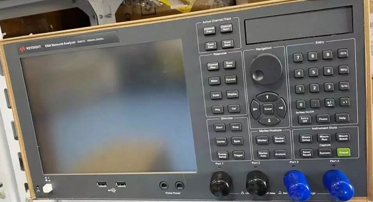 63a2727c0956d.jpg 網分E5071C 20G 12.jpg